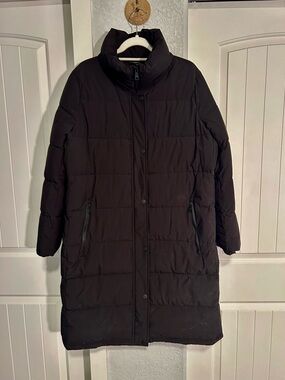 DKNY Women's Long Black Puffer Coat with High Collar XL